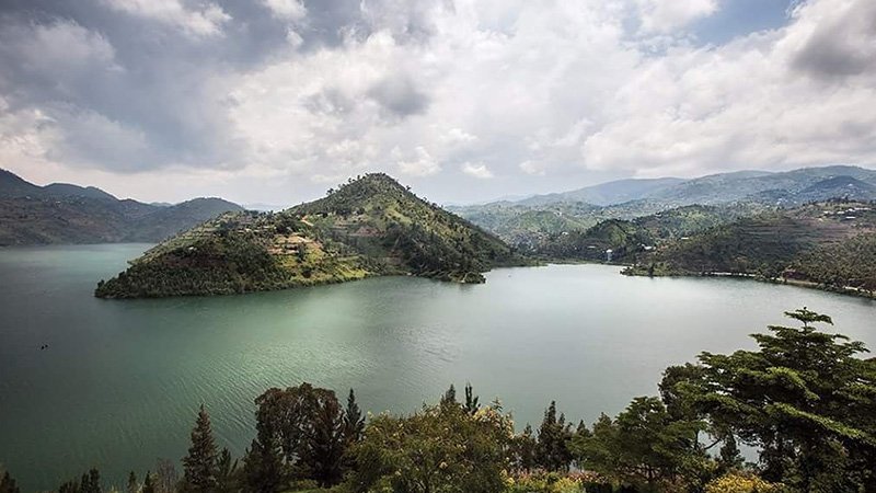 lake burera